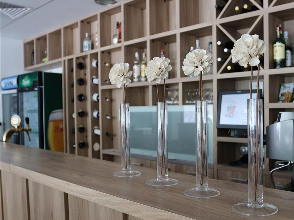 Aqua Varvara Hotel Vetren Dol ภายนอก รูปภาพ