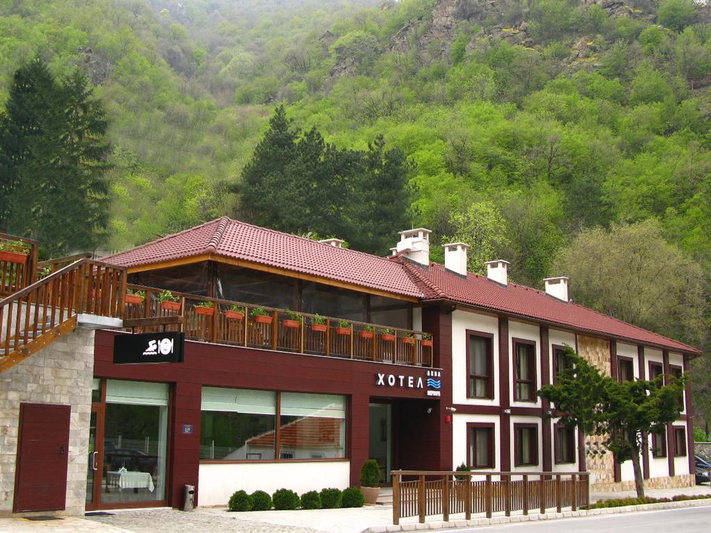Aqua Varvara Hotel Vetren Dol ภายนอก รูปภาพ